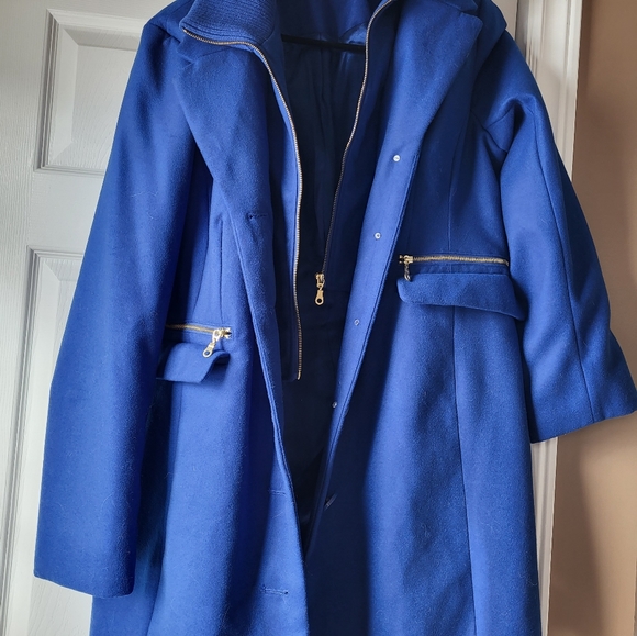 Jacket - Picture 3 of 3